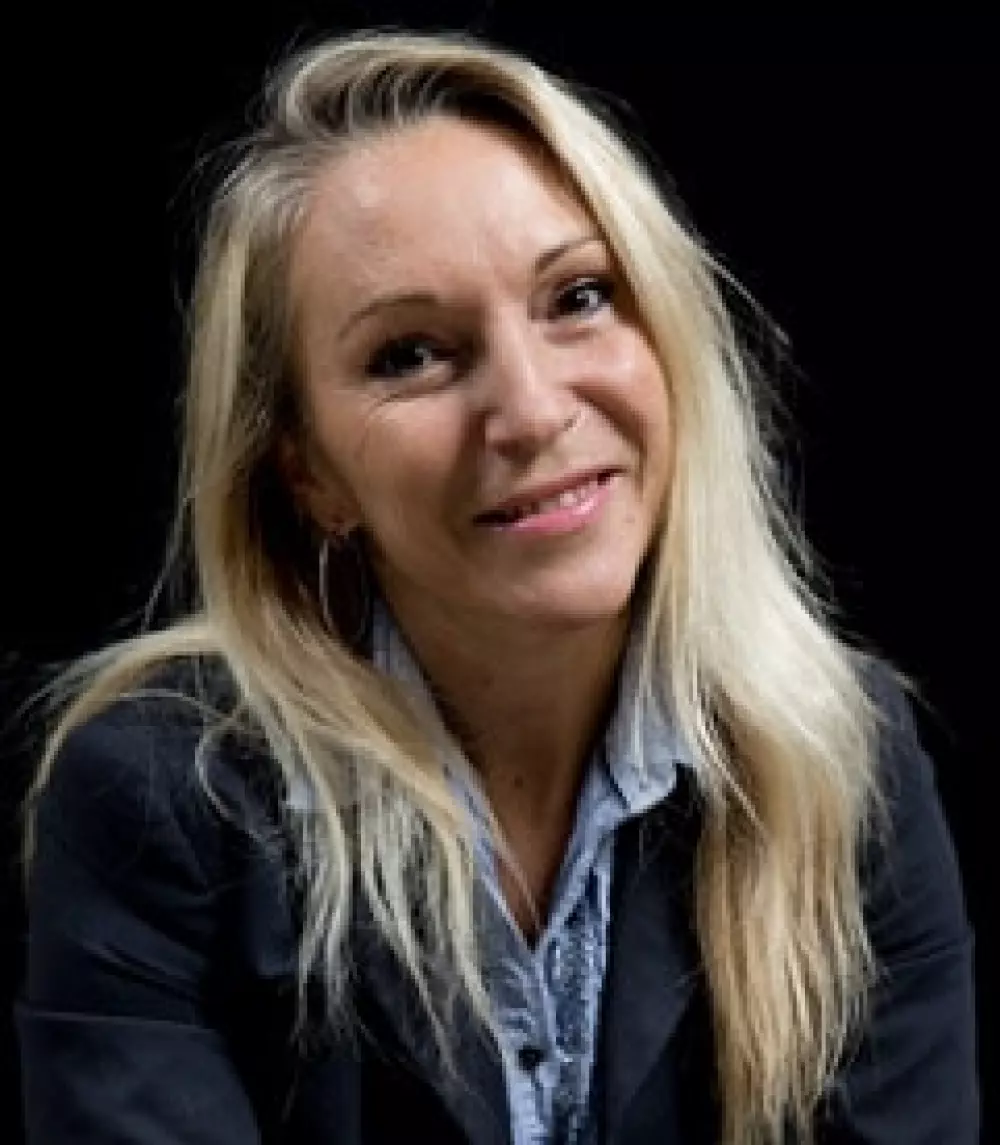 photo-caroline-desmazures